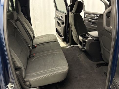 Used 2019 RAM 1500 Big Horn image 32