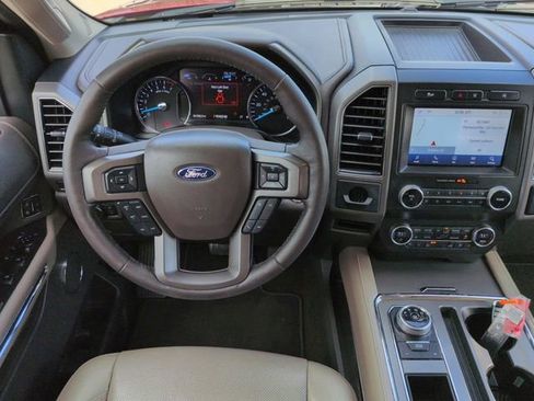 Certified 2020 Ford Expedition Max XLT w/ Equipment Group 202A image 17