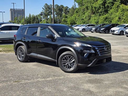 Used 2024 Nissan Rogue S FWD image 2