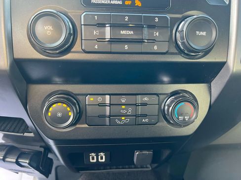 Used 2019 Ford F150 XLT image 20