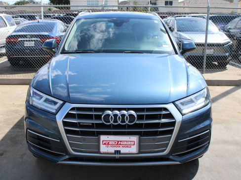 Used 2018 Audi Q5 2.0T Premium Plus w/ Premium Plus Package AWD/4WD image 4