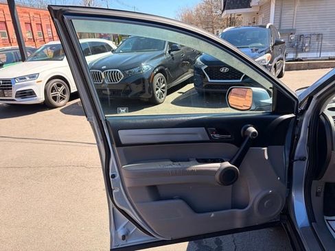 Used 2010 Honda CR-V EX-L image 17