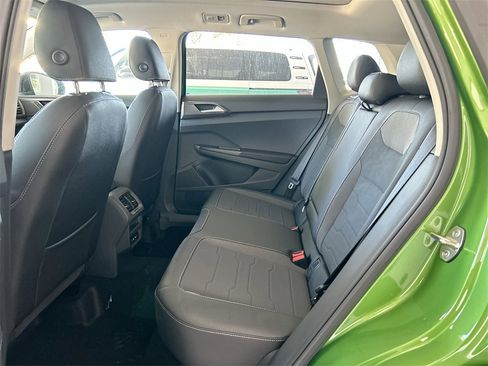 New 2026 Volkswagen Taos SE image 39