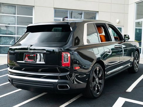 Used 2023 Rolls-Royce Cullinan AWD/4WD image 13