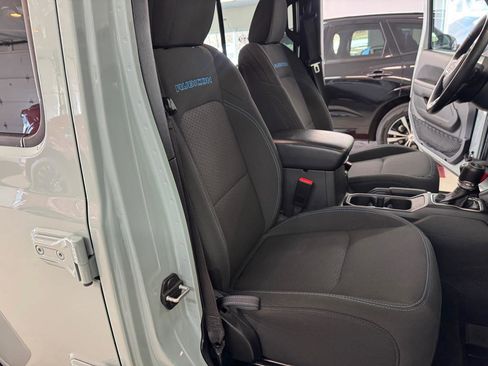 Used 2023 Jeep Wrangler Unlimited Rubicon 4xe w/ Cold Weather Group image 8