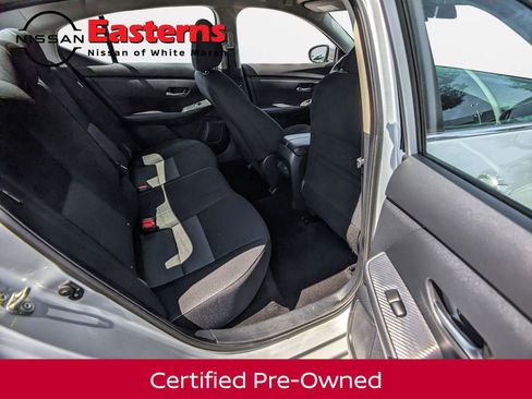 Used 2022 Nissan Sentra SV image 24