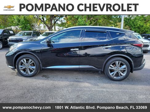 Used 2019 Nissan Murano Platinum w/ Cargo Package image 6