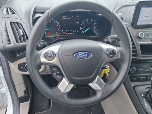 Used 2020 Ford Transit Connect XLT FWD image 13