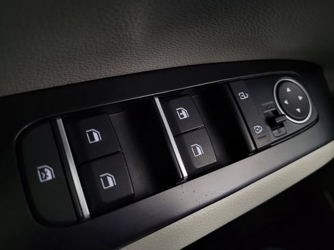 Used 2025 Kia Soul LX image 27