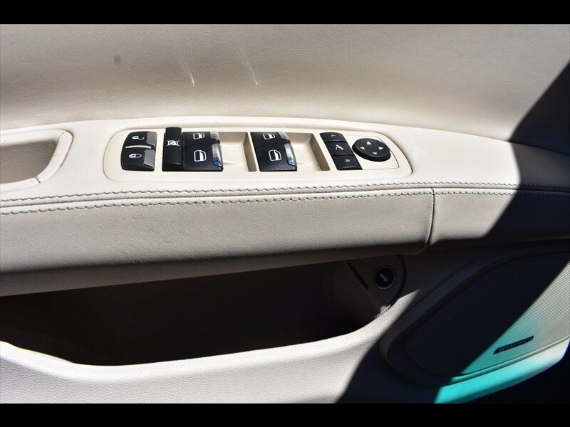 Used 2016 Maserati Quattroporte S RWD image 13