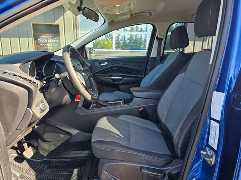 Used 2017 Ford Escape SE FWD image 22