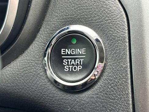 Used 2016 Ford Fusion Titanium AWD/4WD image 19