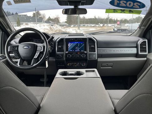 Used 2021 Ford F350 XLT w/ XLT Premium Package image 14