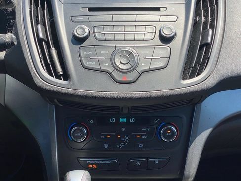 Used 2017 Ford Escape SE AWD/4WD image 22