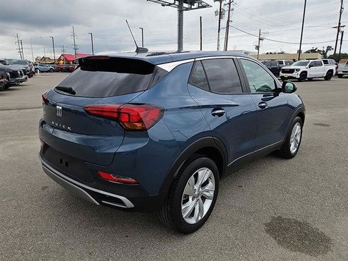 Used 2024 Buick Encore GX Preferred w/ Comfort Package FWD image 5