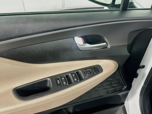 Used 2020 Hyundai Santa Fe SEL FWD image 15