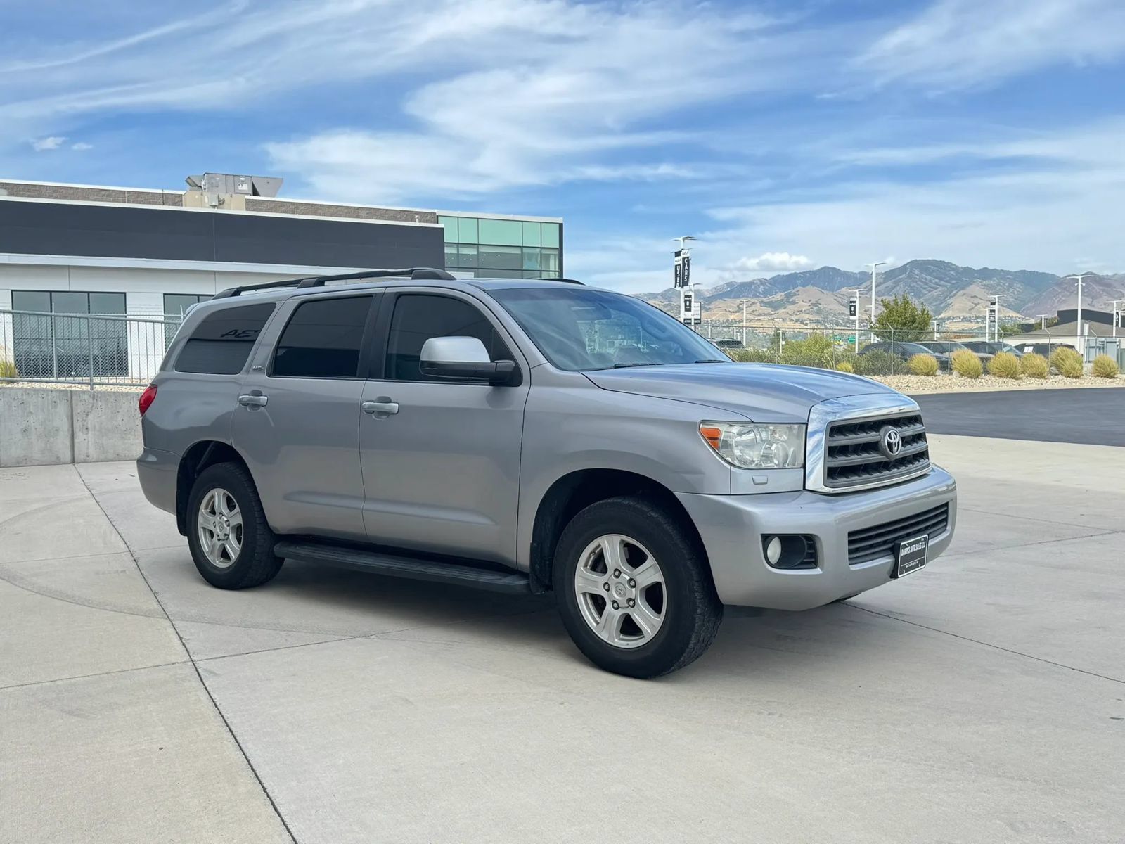 Used 2012 Toyota Sequoia SR5 AWD/4WD image 7