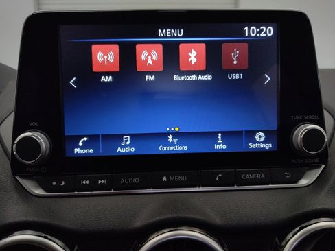 Used 2025 Nissan Sentra SV FWD image 25