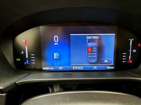 Used 2024 Ford Escape ST-Line w/ Cold Weather Package FWD image 13