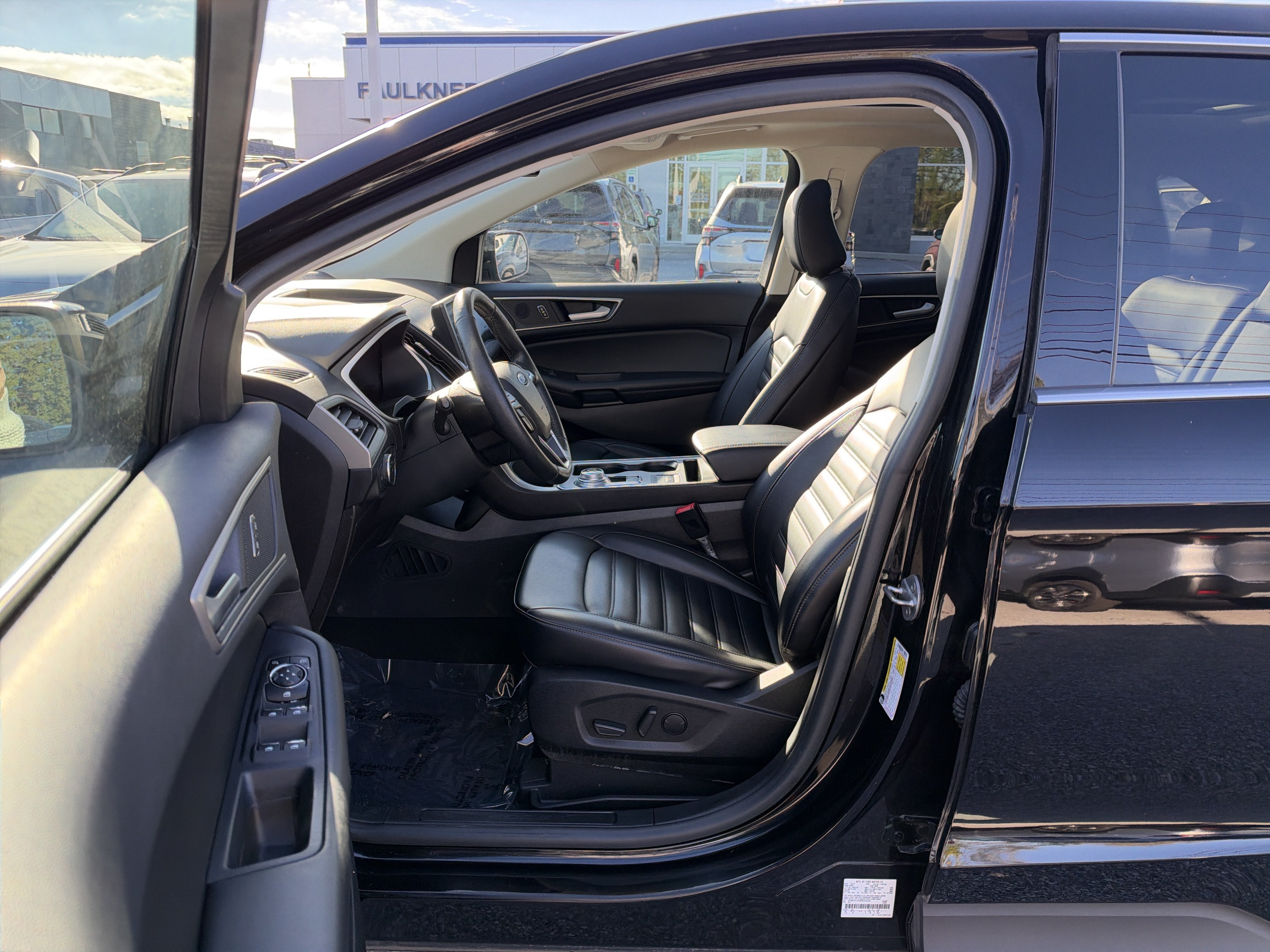 Used 2021 Ford Edge SEL w/ Convenience Package AWD/4WD image 35