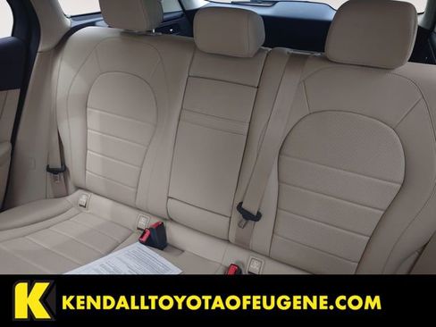 Used 2022 Mercedes-Benz GLC 300 4MATIC image 13