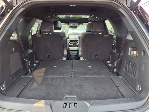 Used 2025 Ford Explorer ST w/ Sun And Sound Package AWD/4WD image 24