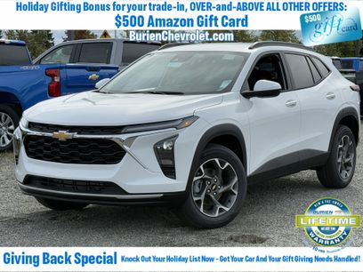 New 2026 Chevrolet Trax LT w/ Driver Confidence Package