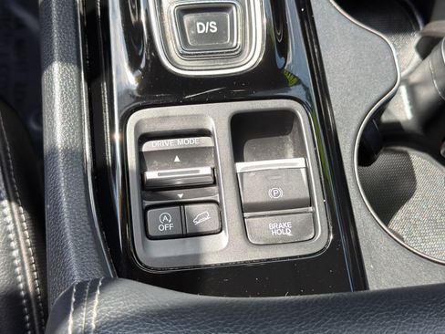 Used 2023 Honda Pilot EX-L image 23