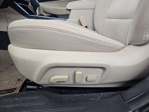 Used 2018 Subaru Outback 2.5i Premium AWD/4WD image 21
