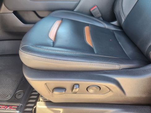 Certified 2024 GMC Sierra 2500 AT4 w/ AT4 Premium Plus Package image 26