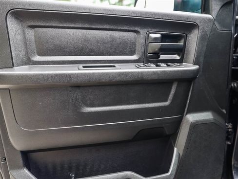 Used 2016 RAM 1500 Tradesman w/ Popular Equipment Group RWD image 27