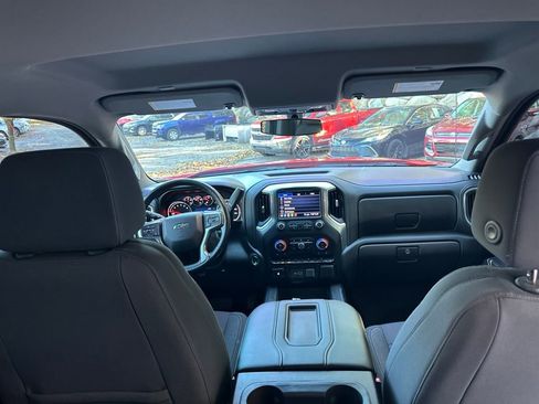 Certified 2020 Chevrolet Silverado 1500 RST image 22