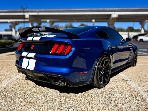 Used 2017 Ford Mustang Shelby GT350R w/ GT350R Equipment Group 920A image 9