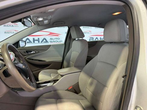 Used 2021 Chevrolet Malibu LS FWD image 26