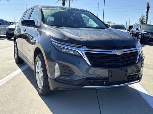 Used 2022 Chevrolet Equinox LT image 12
