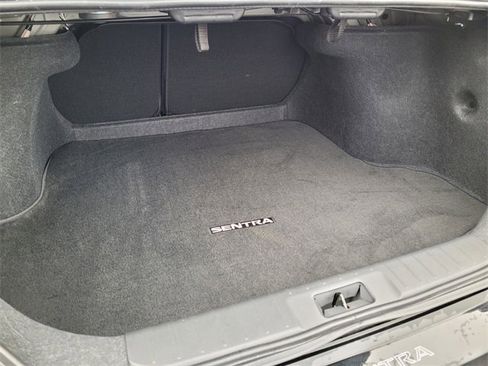 Used 2025 Nissan Sentra SV w/ All-Weather Package image 9