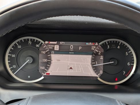 Used 2023 Land Rover Discovery Sport SE R-Dynamic AWD/4WD image 29