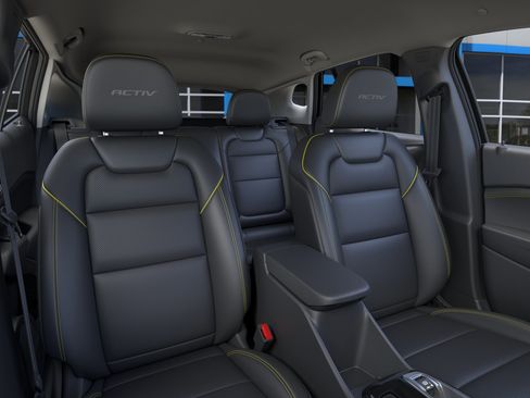 New 2026 Chevrolet Trax ACTIV FWD image 16