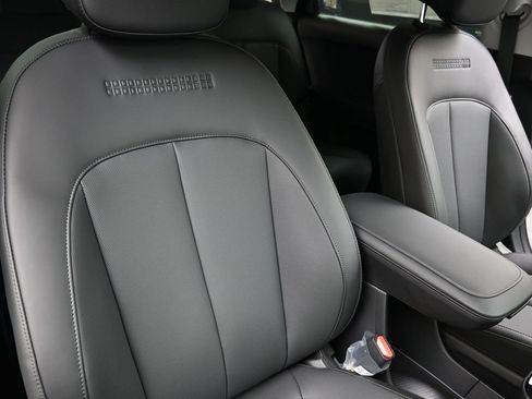 New 2026 Hyundai Ioniq 5 SEL image 15