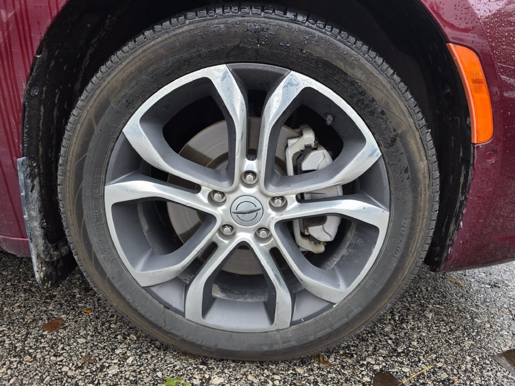 Used 2021 Chrysler Pacifica Pinnacle AWD/4WD image 18