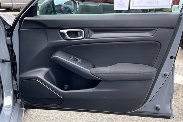 Used 2025 Honda Civic Sport image 23