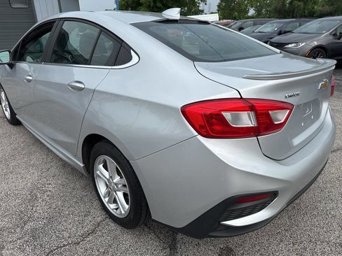 Used 2017 Chevrolet Cruze LT w/ Sun And Sound Package image 38