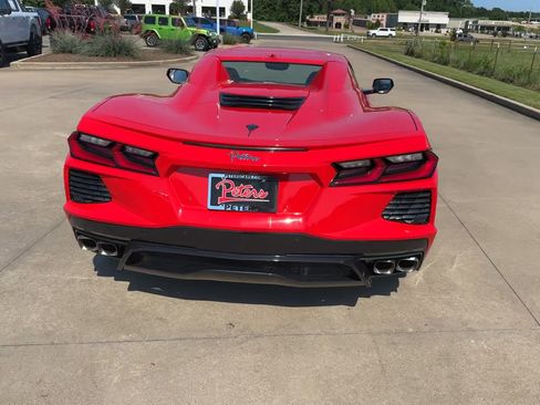 Used 2024 Chevrolet Corvette Stingray Preferred Conv w/ 2LT RWD image 8