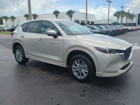 New 2025 MAZDA CX-5 AWD 2.5 S w/ Select Package image 2