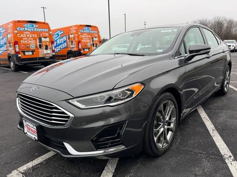Used 2020 Ford Fusion SEL image 8