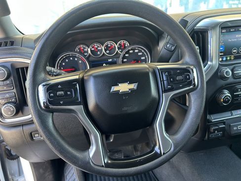 Used 2020 Chevrolet Silverado 2500 LT w/ Remote Start Package AWD/4WD image 6