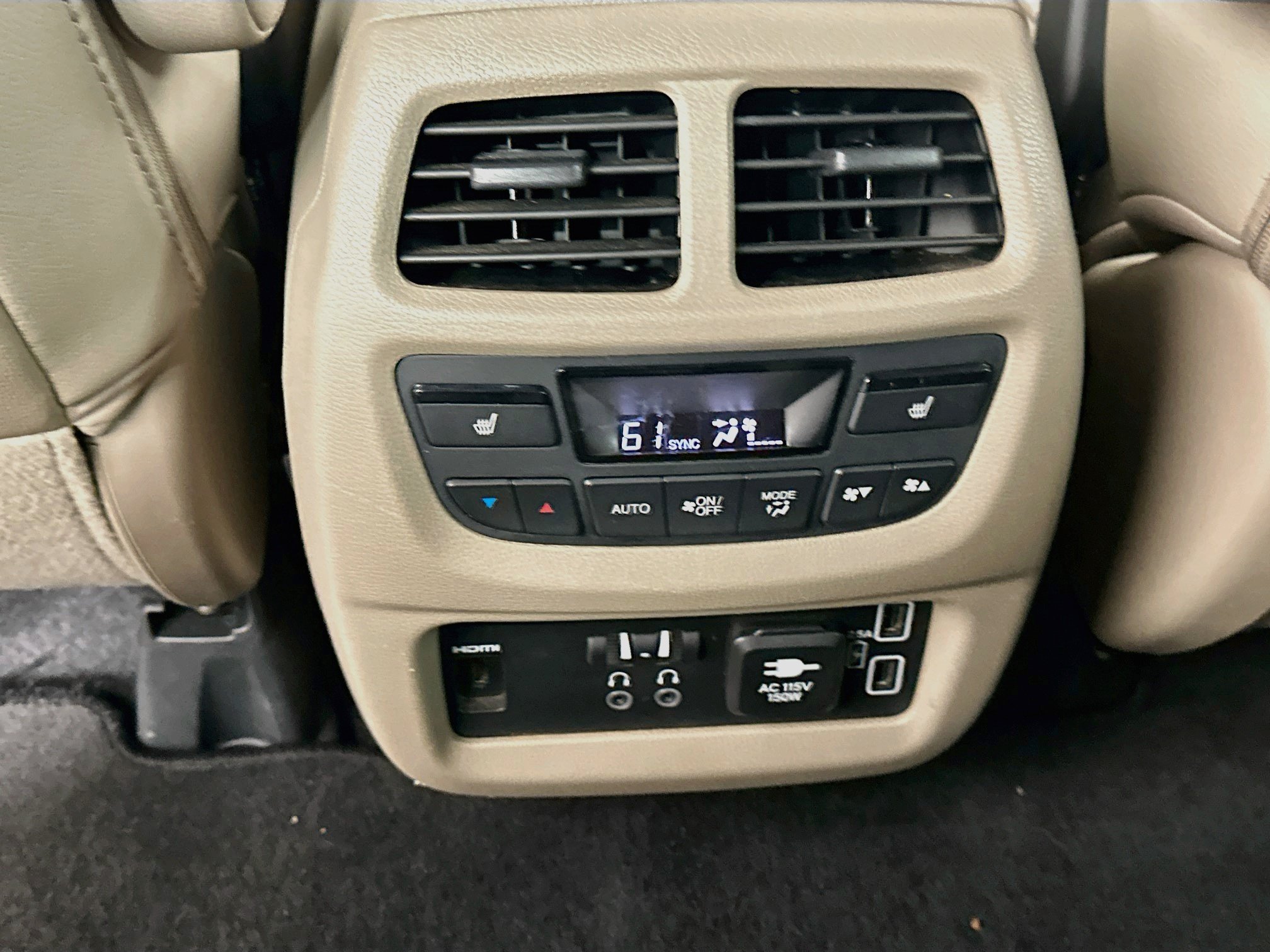 Used 2019 Honda Pilot Elite image 27