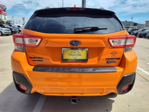 Used 2018 Subaru Crosstrek 2.0i Premium w/ Popular Package #2 AWD/4WD image 5
