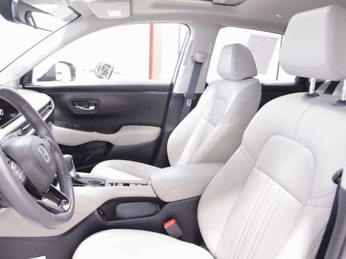 Certified 2024 Honda HR-V EX-L image 15