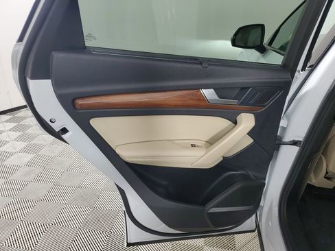 Certified 2023 Audi Q5 2.0T Premium Plus w/ Premium Plus Package image 25